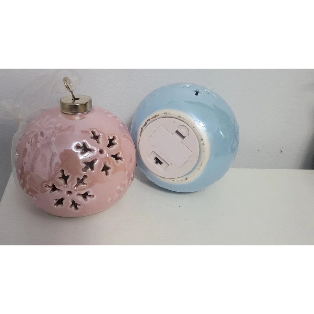 vintage‎ Ceramic Ornament, pink and blue Ornaments 3.5"